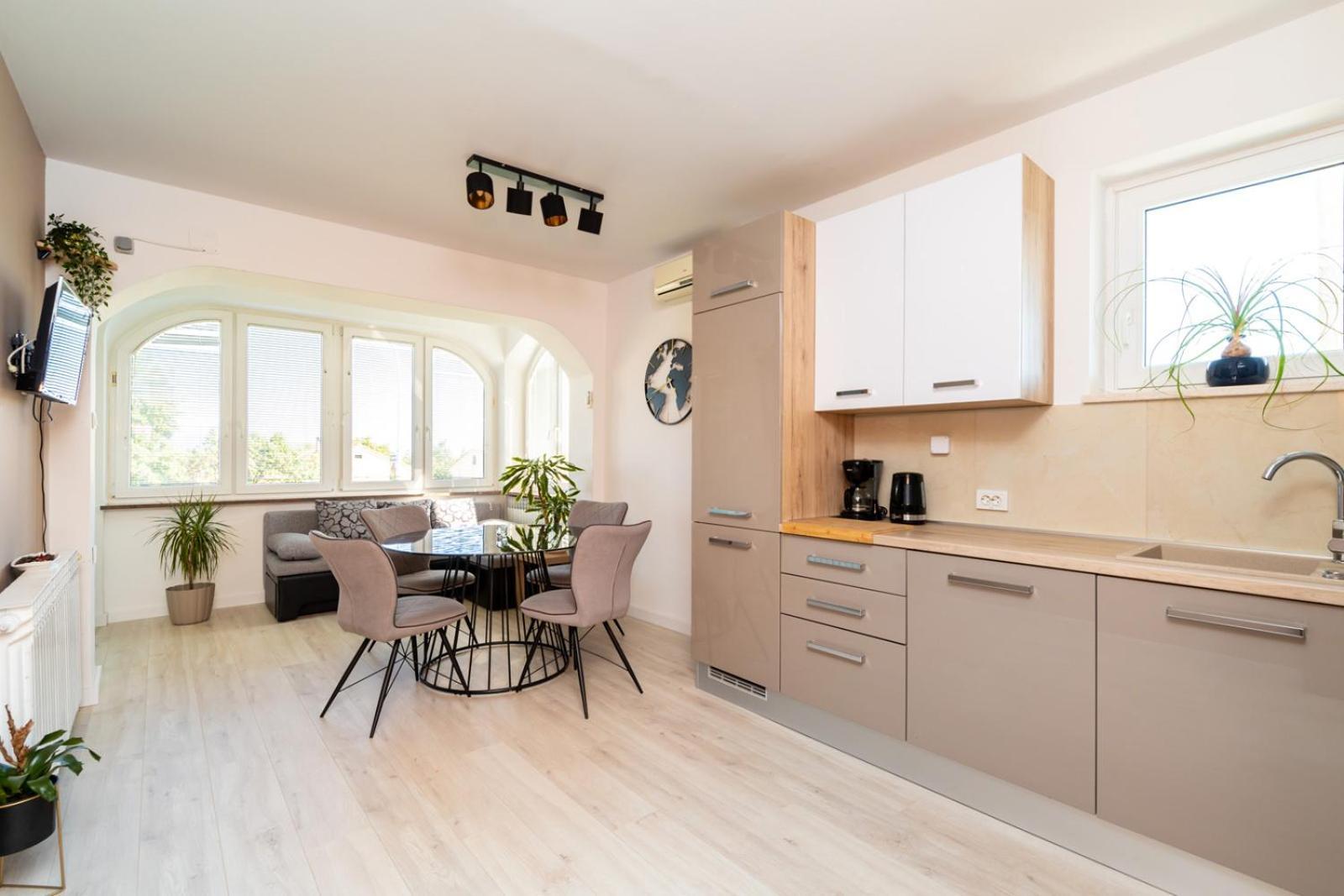 Apartment Meri 크르크 외부 사진